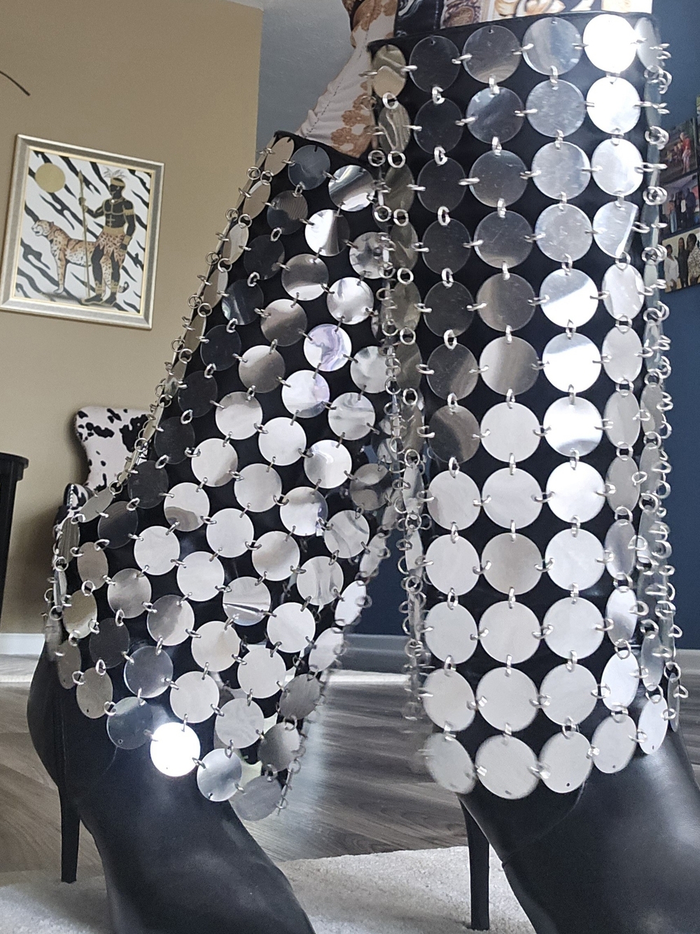 Boots That Speak. 💎